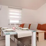 La Natalli Baška