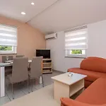 La Natalli Baška