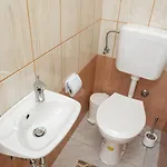 La Natalli *