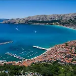 La Natalli *