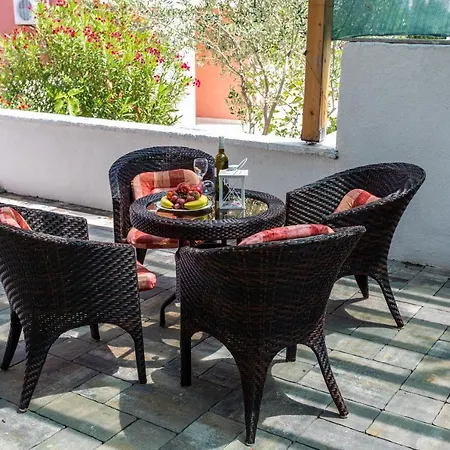 La Natalli * 巴斯卡