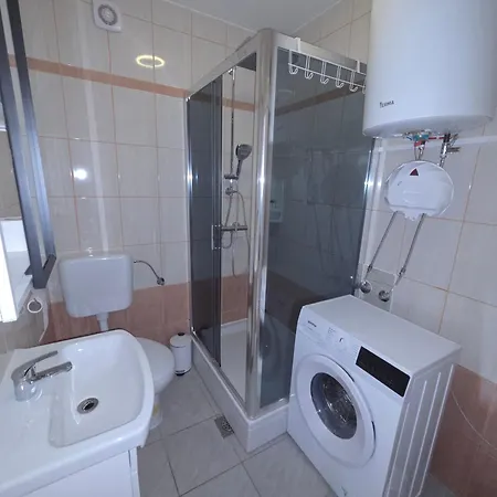 La Natalli *