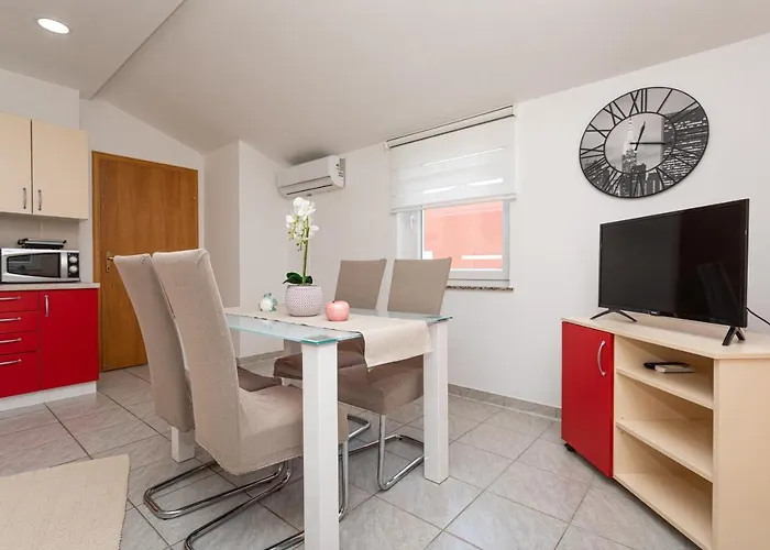 La Natalli Apartment *